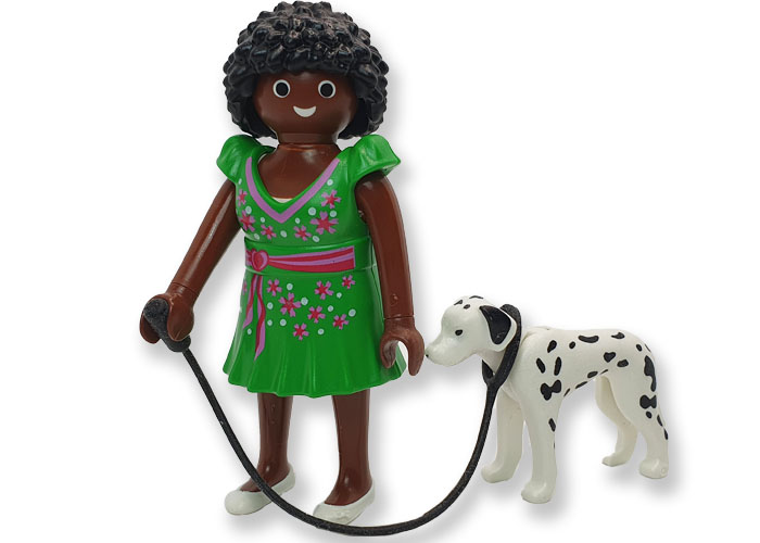 Playmobil Chica con vestido verde y perro playmobil